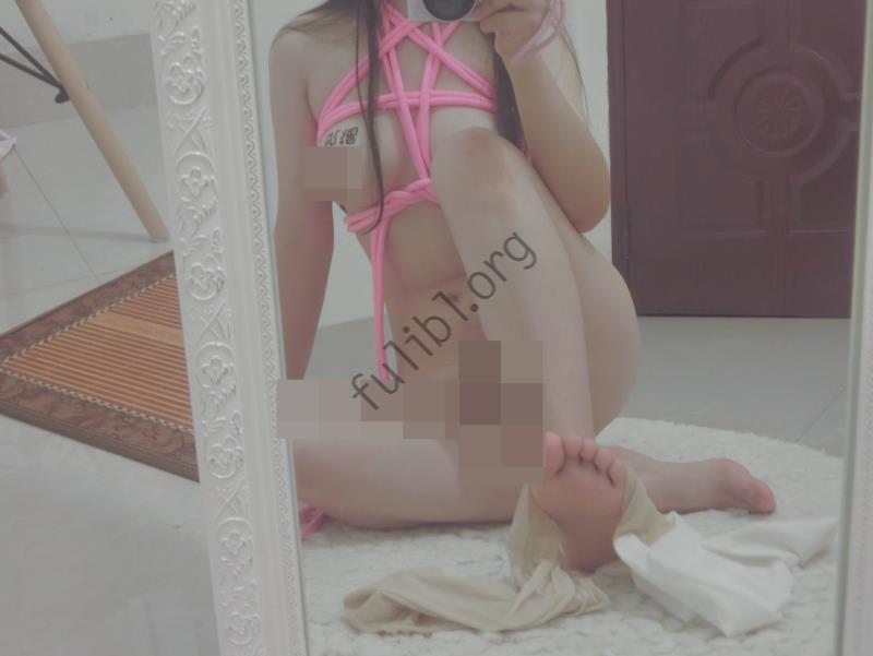 推荐 微博极品软妹福利姬@软妹叽叽 VIP套图之母畜捆绑无修正版[50P/22M]