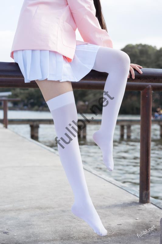 喵写真 - PR15-010 海边游玩的白丝JK[66P/571M]
