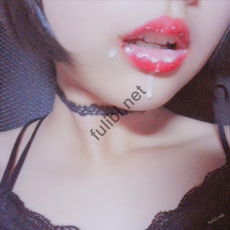 粉嫩的网红小萝莉@live酱 尺度私房视图合集[69P+2V/60M]