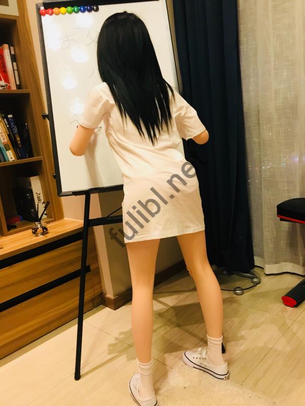 喜闻乐见系列第58弹之 2.5次元的逼真假老婆[66P+2V/181M]