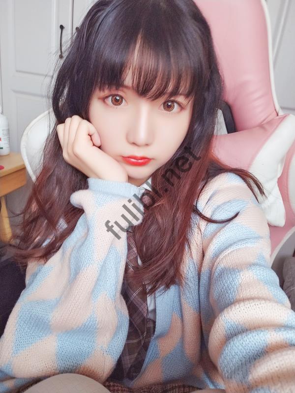 高质量coser@星之迟迟 作品18套无修正合集[1114P/1.47G]