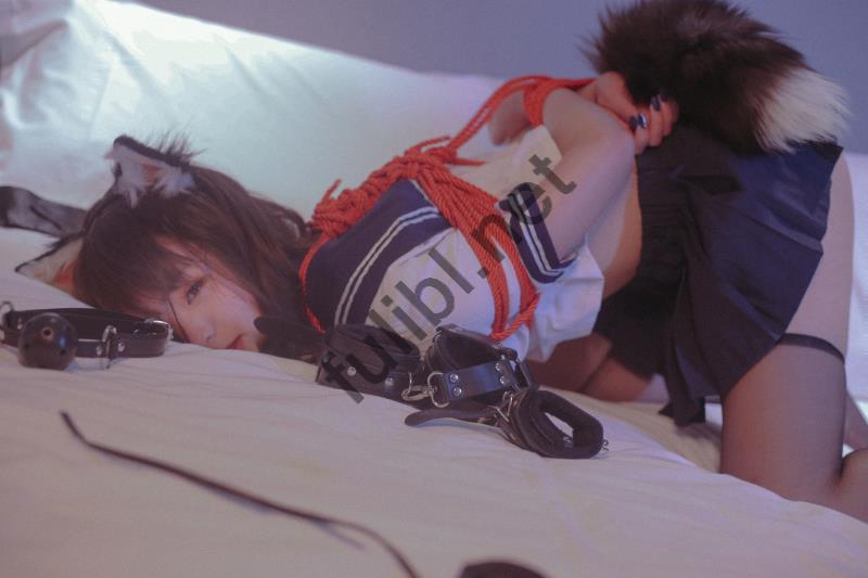 高质量coser@是青水 - 调教猫耳娘[36P/439M]