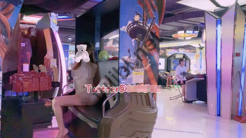极品露出系网红@深夜豆浆 尺度作品集[62P/23M]
