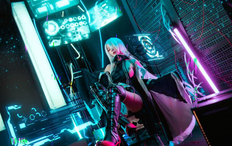 高质量coser@阿包也是兔娘 写真作品15套原版合集[184P/2.47G]